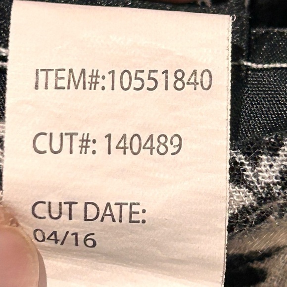 Torrid Womens 0X White Floral Print Bell Sleeve - Picture 14 of 14